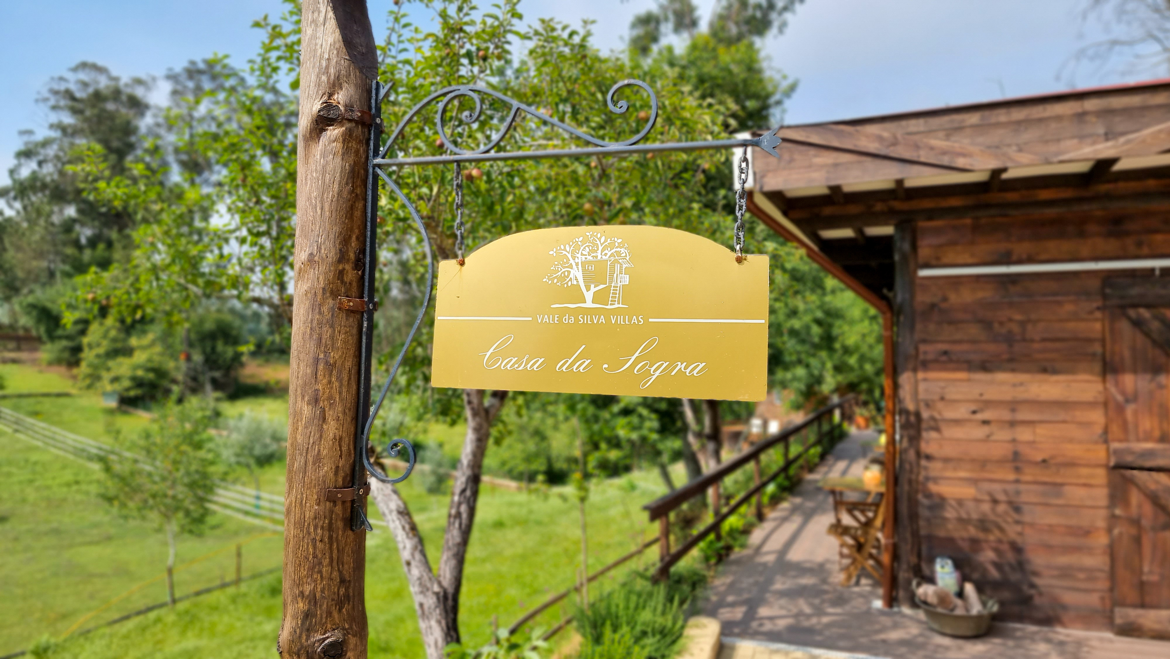 Casa da Sogra's sign on the front